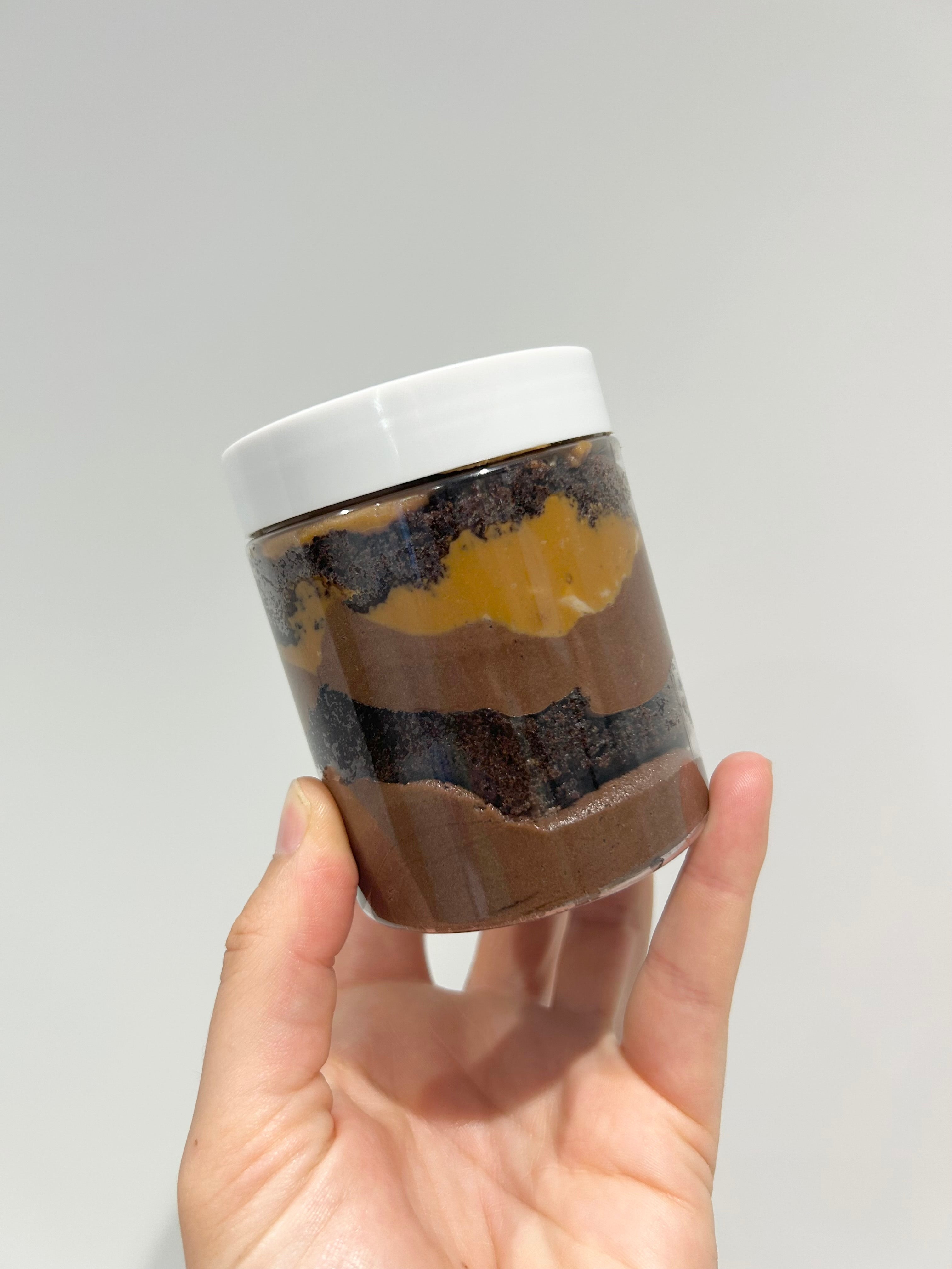 Choc Biscoff Cake Jar - You Make My Dreams