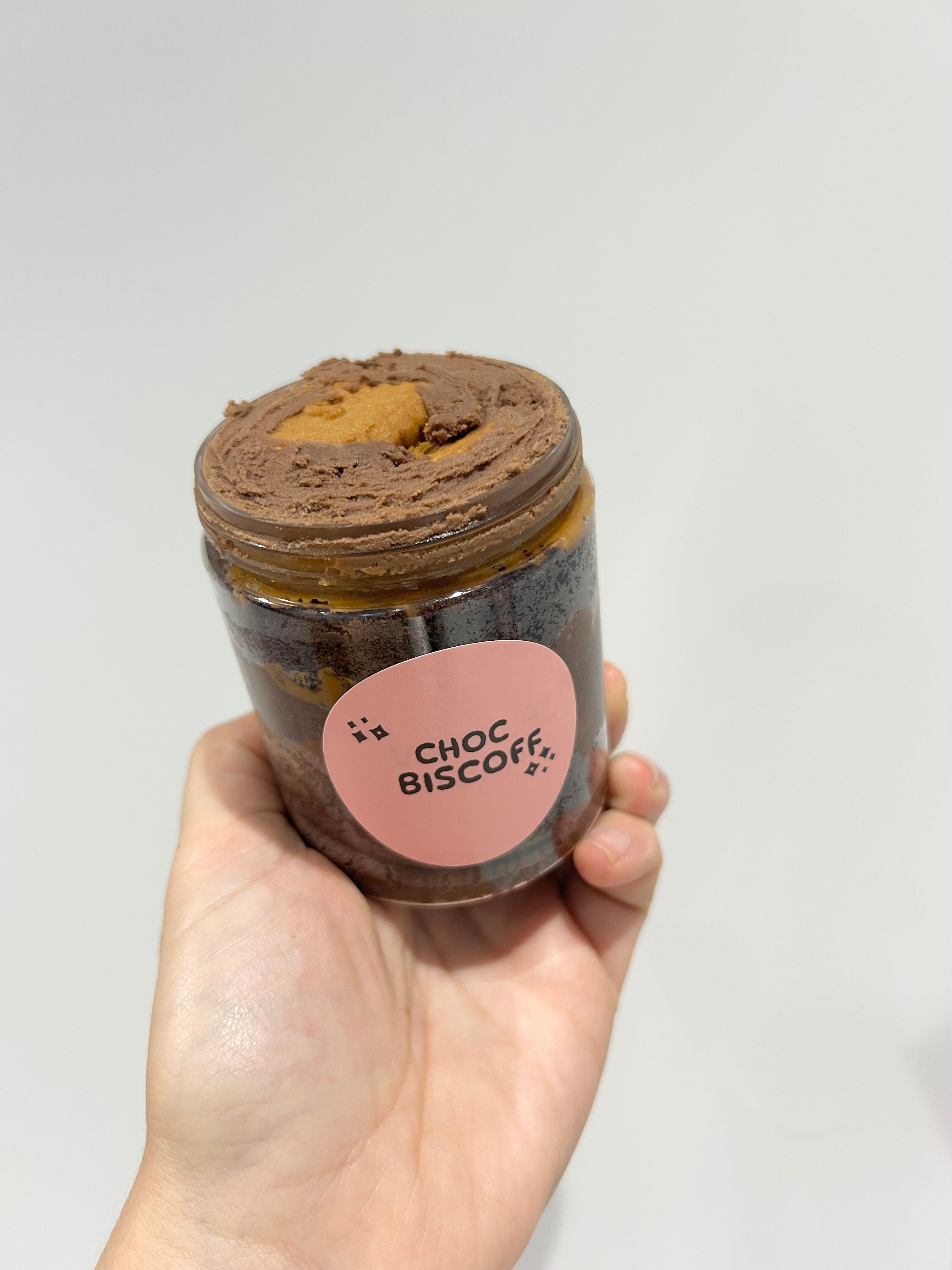 Choc Biscoff Cake Jar - You Make My Dreams