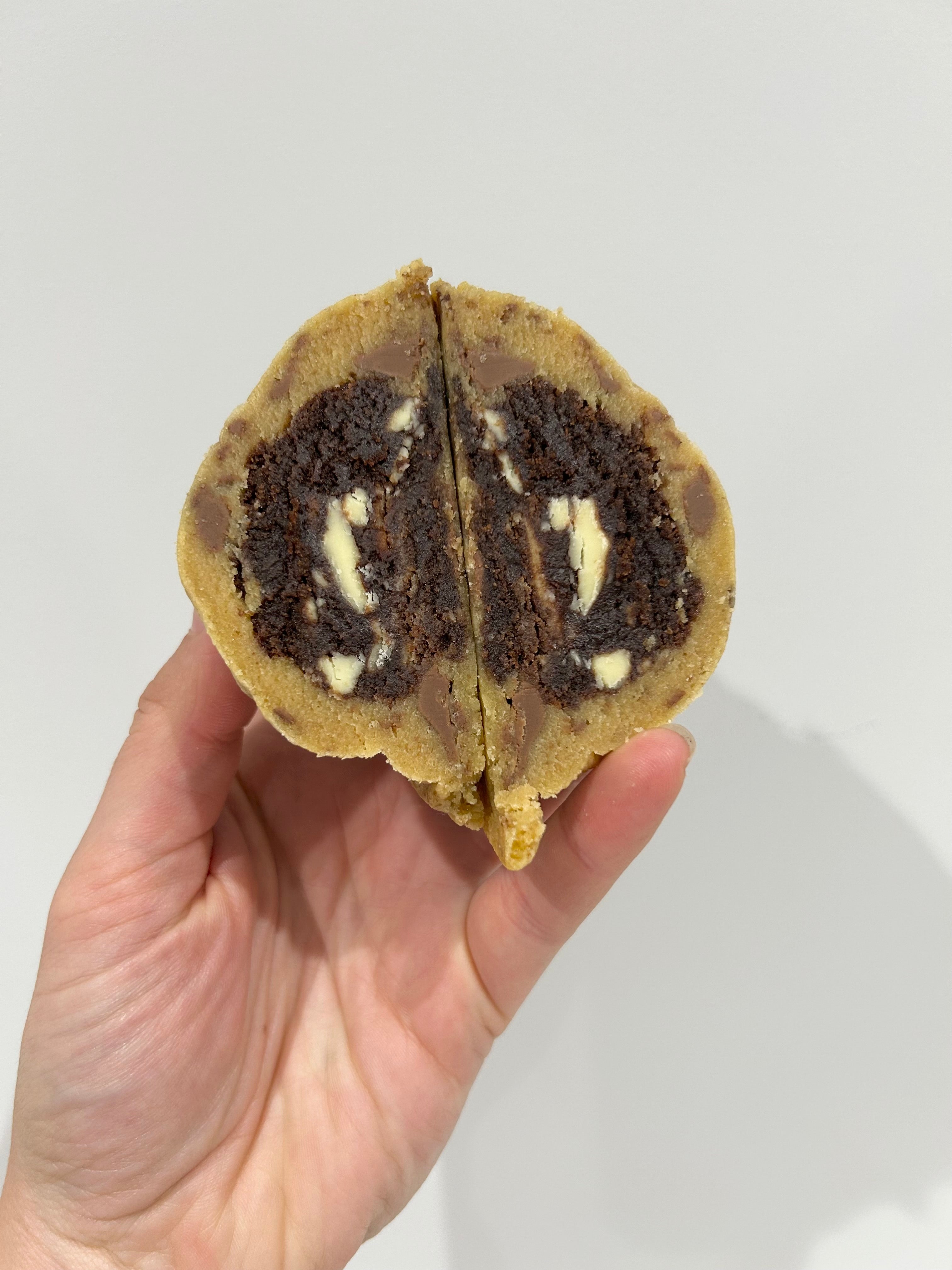 Brownie Stuffed Cookies - You Make My Dreams